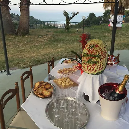 Le Limonaie A Mare